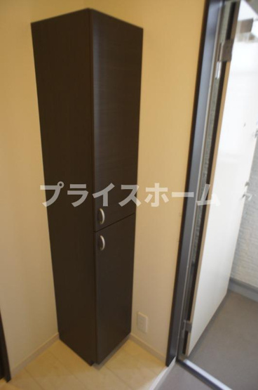 【玄関】 | Grandtic tranquil 警固 | 物件画像