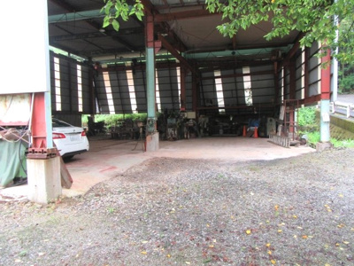 【外観】 | 高知市一宮 　売り土地　210坪 | 76坪の作業場建物があります