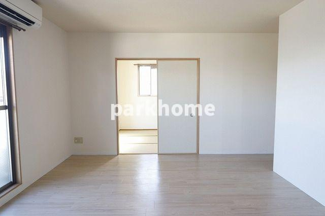 ヴィターレ百石の居間・リビング|リビングです