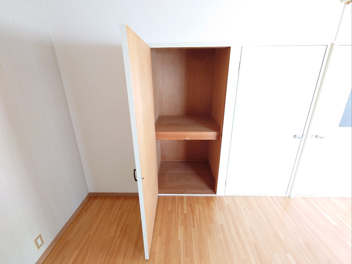 市町ガーデンハウスの収納