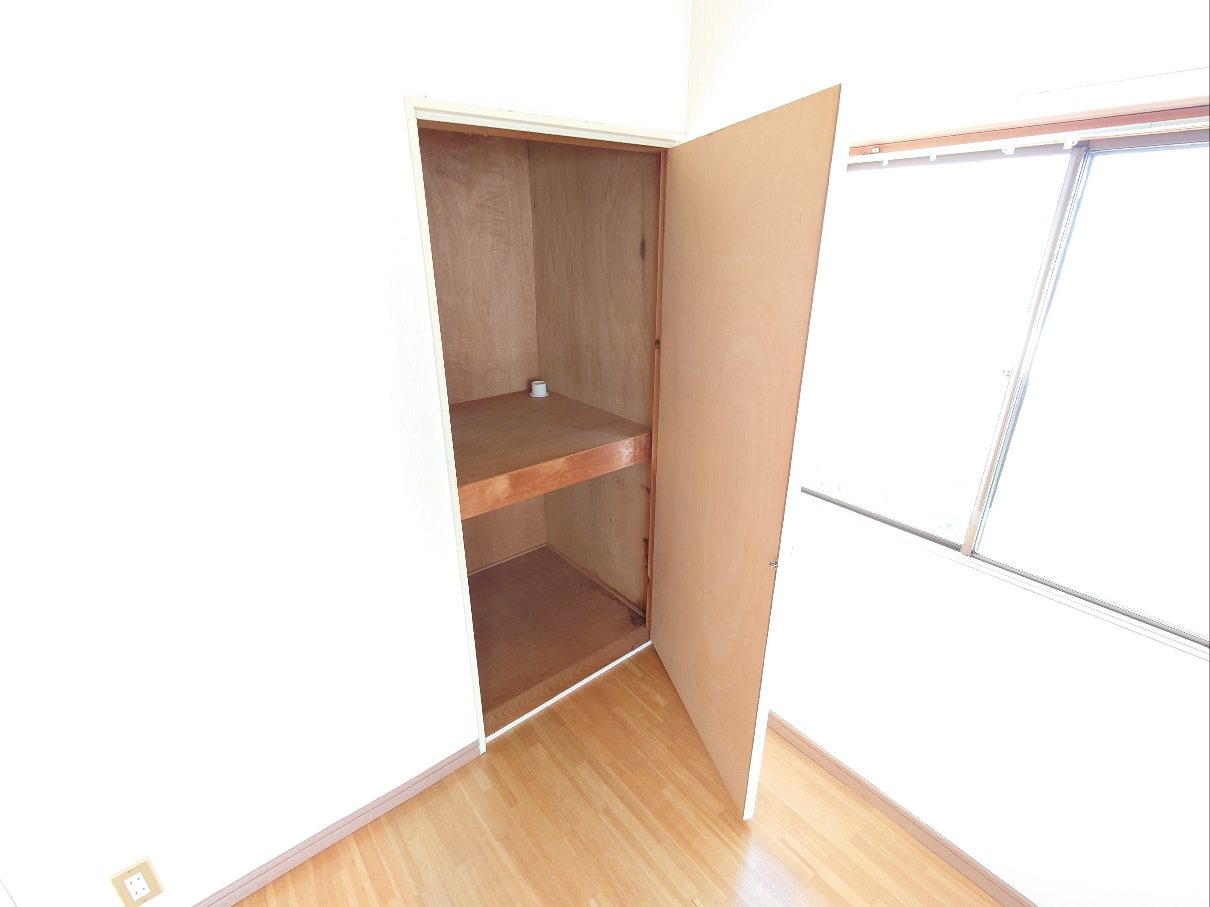 市町ガーデンハウスの収納