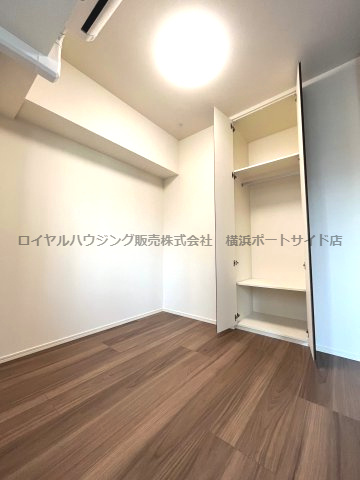 洋室4.0帖　明るい洋室です