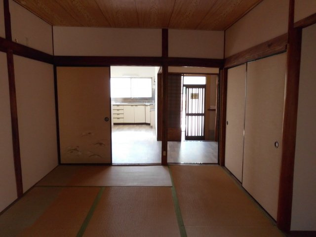 天美東　平屋住宅の和室
