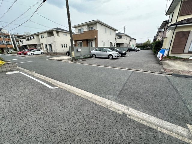 トカティの駐車場