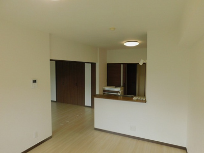 【居間・リビング】 | アールズコート