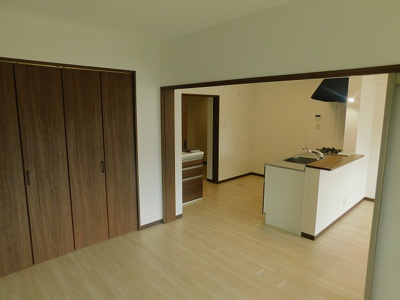 【洋室】 | アールズコート