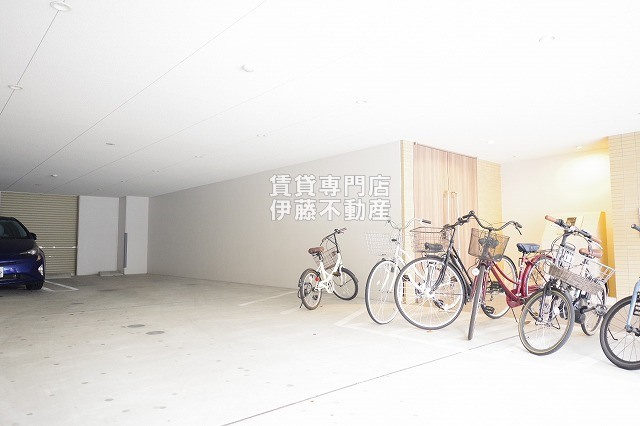 パークレジデンス名駅北の駐車場