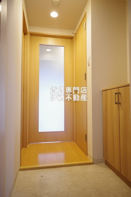 パークレジデンス名駅北の玄関