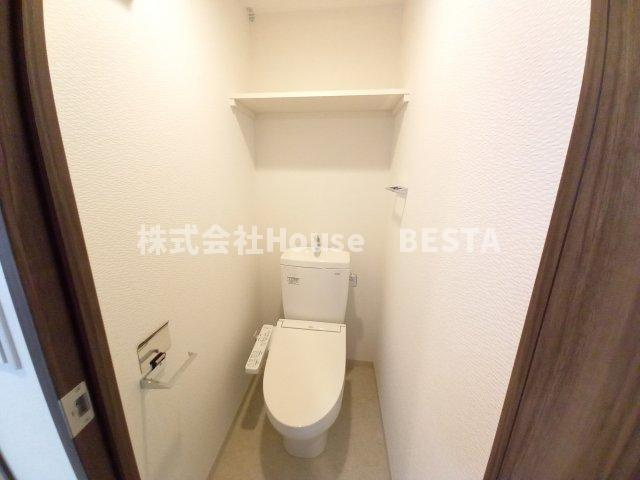 エステムコート神戸湊町のトイレ