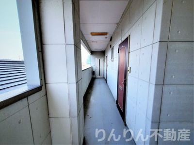 【ロビー】 | SAKURA | 落ち着いたロビーです