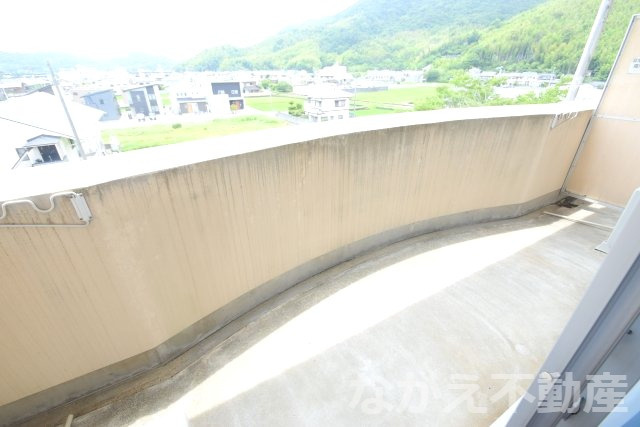 【バルコニー】