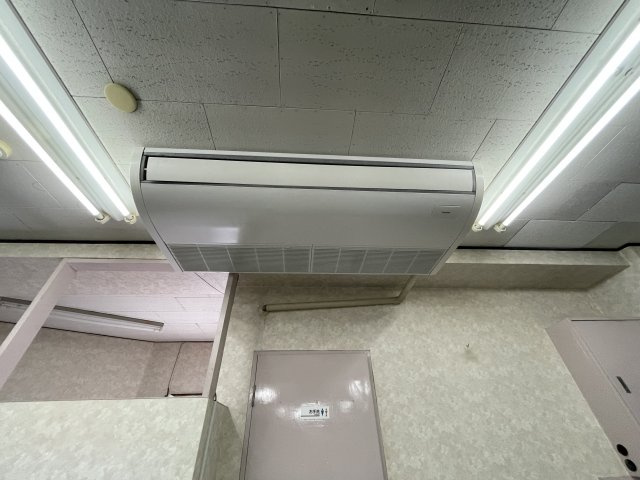竹内ビルのエントランス