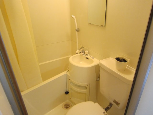 クレアトール鹿籠の浴室