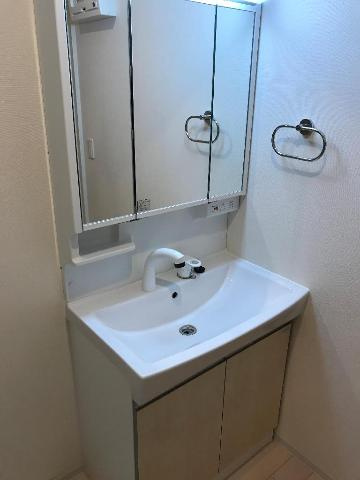 フォレスト宝塚Ⅰの洗面所