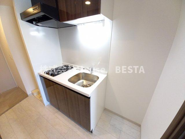 エステムコート神戸湊町のキッチン