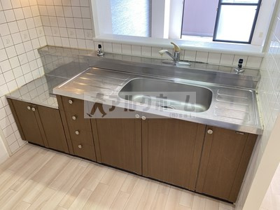 プロスベール高安のキッチン