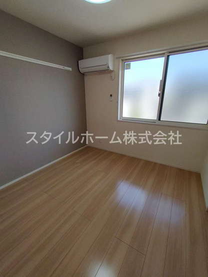 【居間・リビング】 | リシュドールＢ | 別部屋写真です。