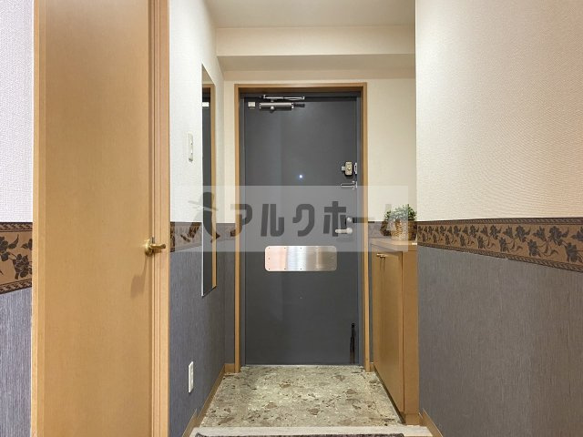 タウンコート咲佳映の玄関