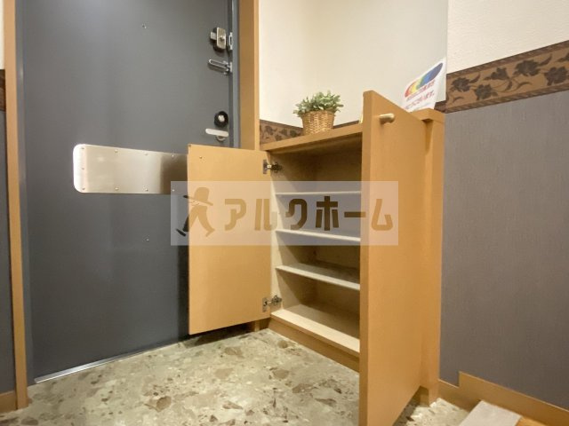 タウンコート咲佳映の玄関