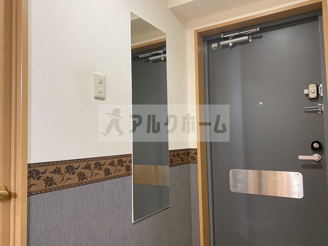 タウンコート咲佳映の玄関