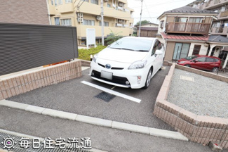 【駐車場】