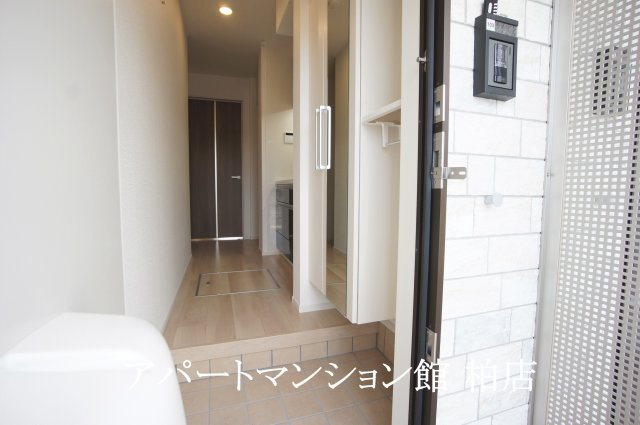 グレイシャスの玄関