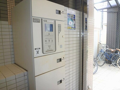 【その他共用部分】 | サクセス白金 | その他共有部分：宅配ボックス     （2022年6月撮影）