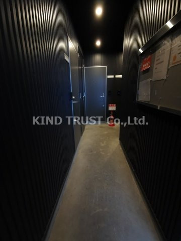 LuXe菅栄町のロビー|建物の内部です