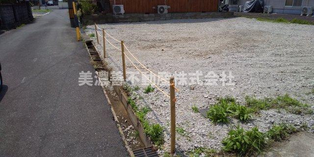 ５９０３７　岐阜市中土地の外観