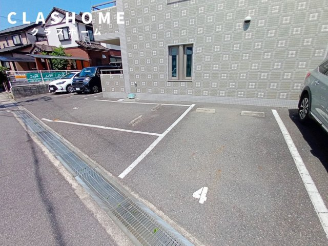 グランドール南陽2　　 刈谷市近郊の賃貸はクラスホームの駐車場