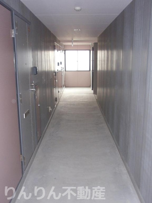 【ロビー】 | ワースヴィラ | 建物の内部です