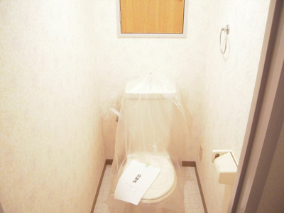 【トイレ】 | ラ・フォーレ加古川 | 写真は別のお部屋です