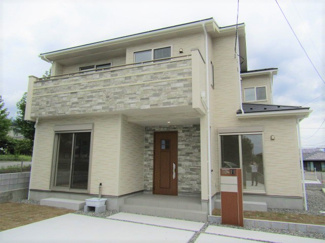 【外観】 | 新築戸建・南アルプス市山寺・全2棟【2号棟】
土地面積：68.03坪　建物面積：33.43坪