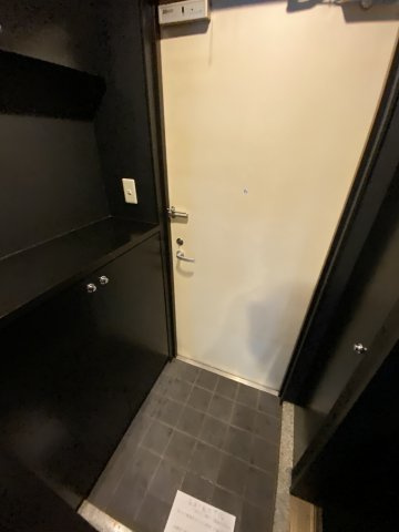 SI清水の玄関