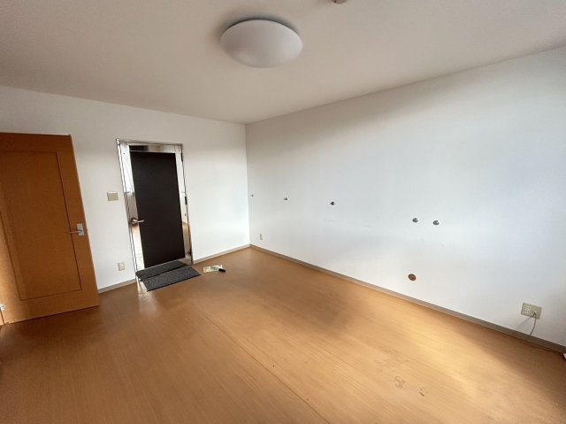 駅前グリーンビルの内装