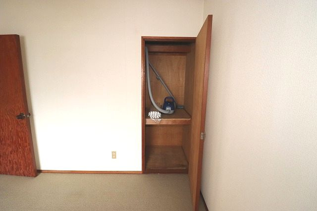 コーポラス薊の内装|内装は落ち着いています