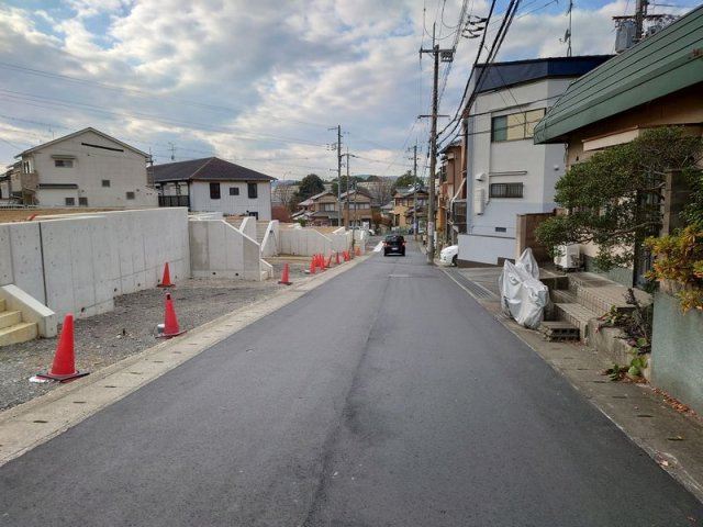 【前面道路含む現地写真】 | 山科区小山谷田町　中古戸建