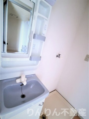 【独立洗面台】 | ギャラック国府Ⅱ | 独立洗面台で身支度をすべて済ませてしまいましょう