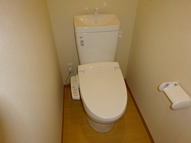 セレッソ浜町Cのトイレ|ウォシュレット
