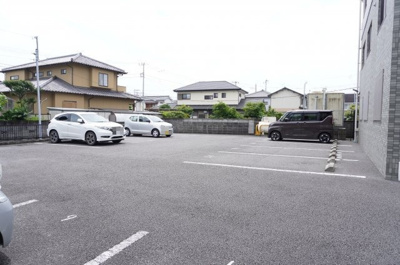 【駐車場】 | エンジェルガーデン