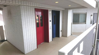 【その他共用部分】 | エレベーターは2基ございます。待ち時間も少なくスムーズな移動が可能です。