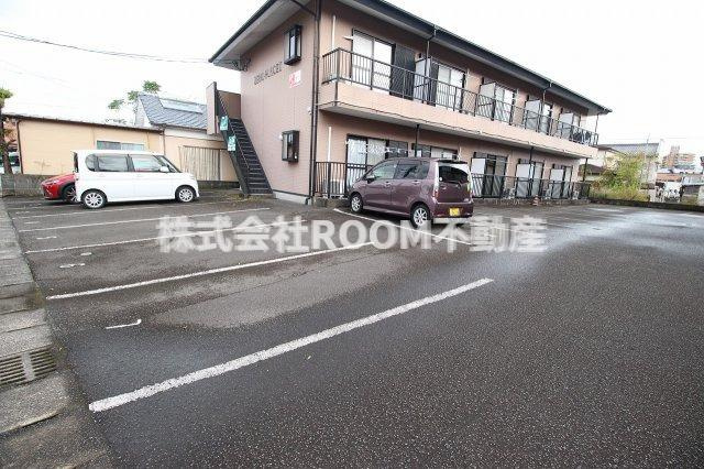 ZERO　PLACEの駐車場