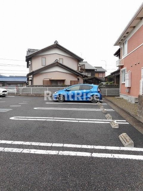 ベル・コリーヌＢの駐車場|駐車場