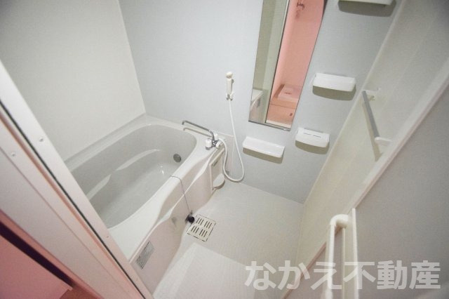【浴室】 | コンパクトで使いやすいお風呂です
