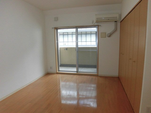 大阪市中央区石町２丁目の賃貸マンションの内装