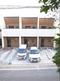 【駐車場】