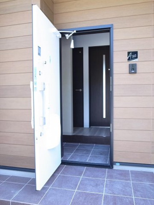 【エントランス】 | ARIETTA