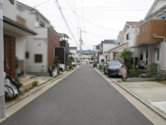 【前面道路含む現地写真】 | 前面道路含む現地写真です