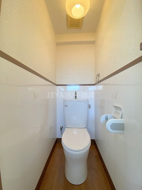 広島市西区南観音７丁目の賃貸マンションのトイレ|落ち着いたトイレです