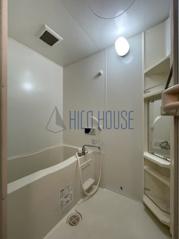 グランディール坂戸泉の浴室